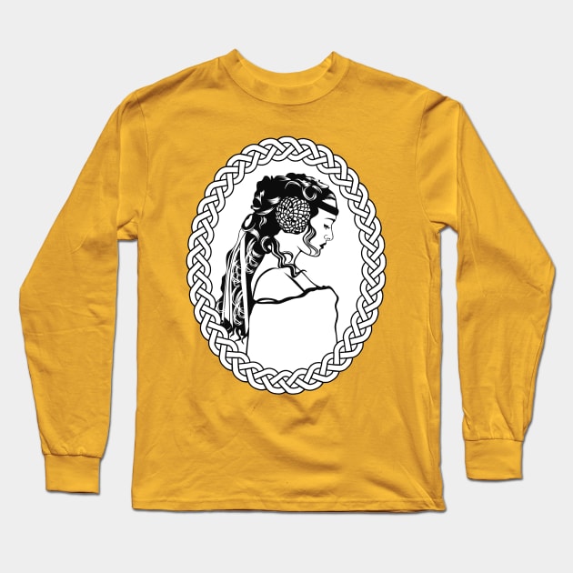 Space Queen Sketch (Meadow Picnic Version) Long Sleeve T-Shirt by fashionsforfans